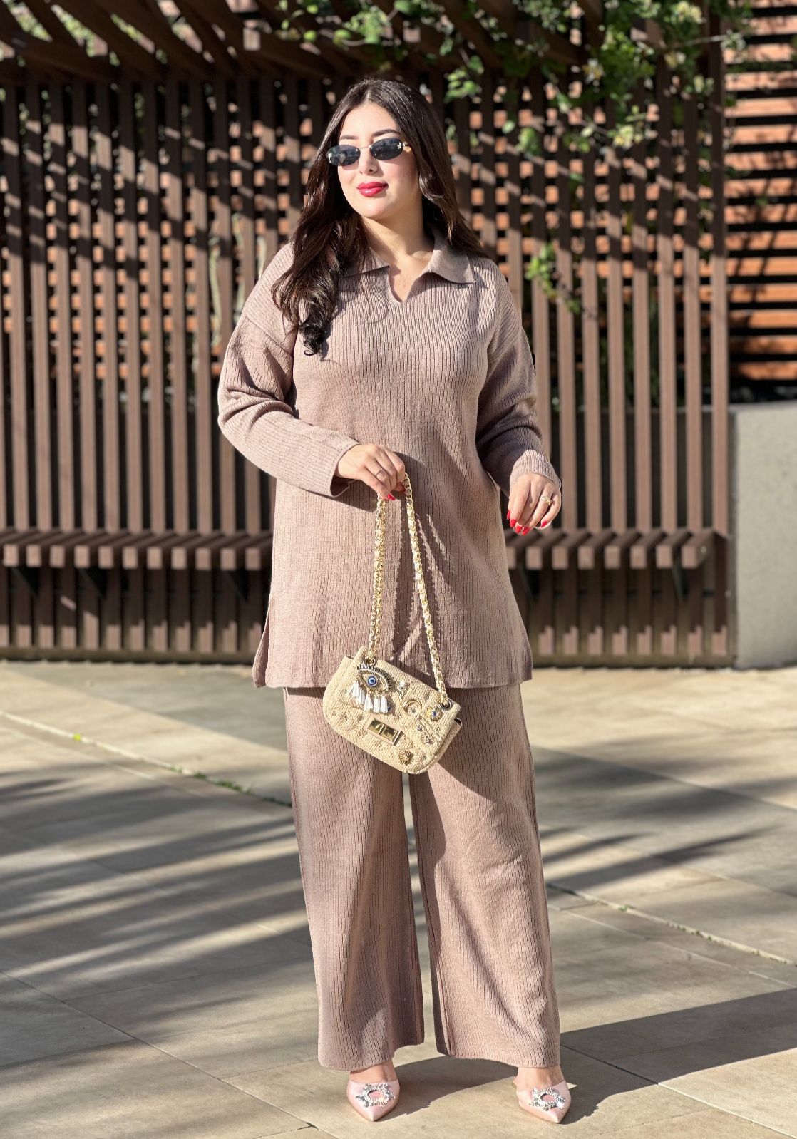 Ensemble Naila : طقم تريكو شتوي ناعم وراقي 🧶✨